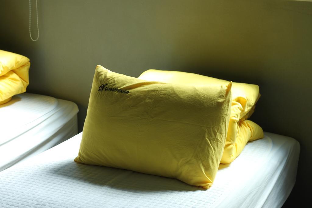 24 Guesthouse Garosugil - Gangnam Seoul Phòng bức ảnh