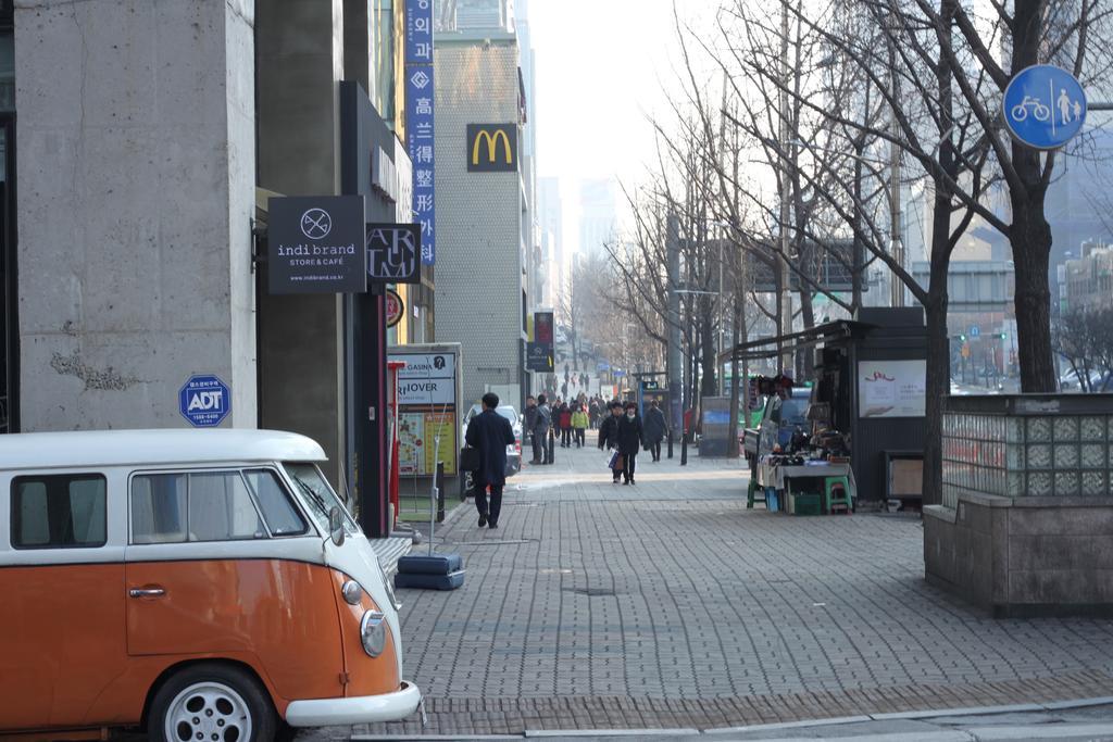 24 Guesthouse Garosugil - Gangnam Seoul Ngoại thất bức ảnh