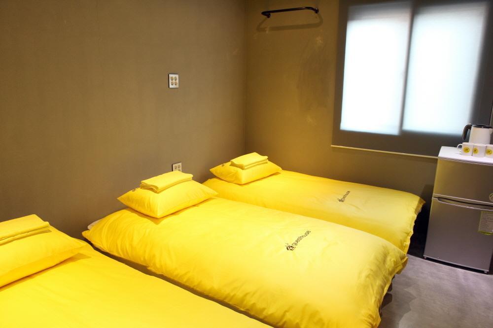 24 Guesthouse Garosugil - Gangnam Seoul Phòng bức ảnh