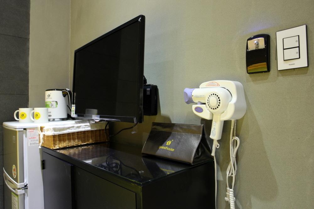24 Guesthouse Garosugil - Gangnam Seoul Phòng bức ảnh