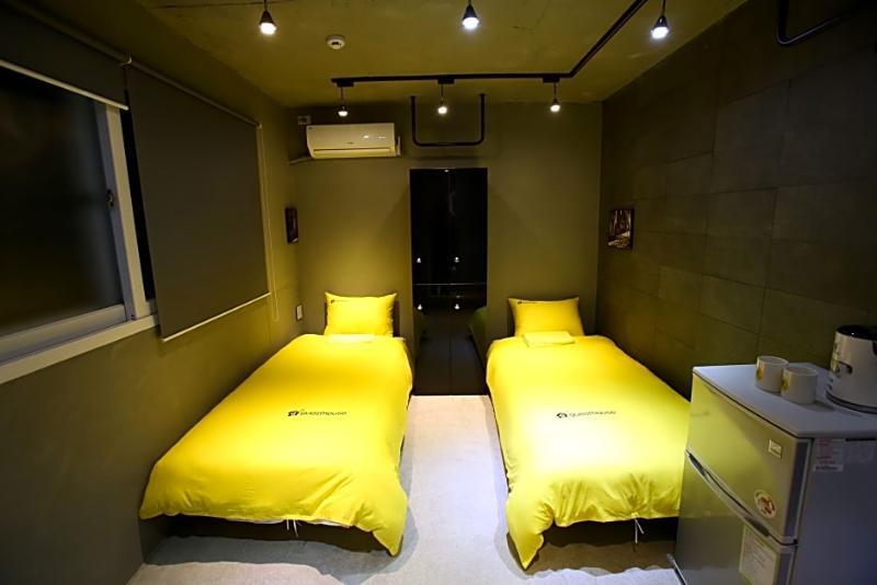 24 Guesthouse Garosugil - Gangnam Seoul Ngoại thất bức ảnh